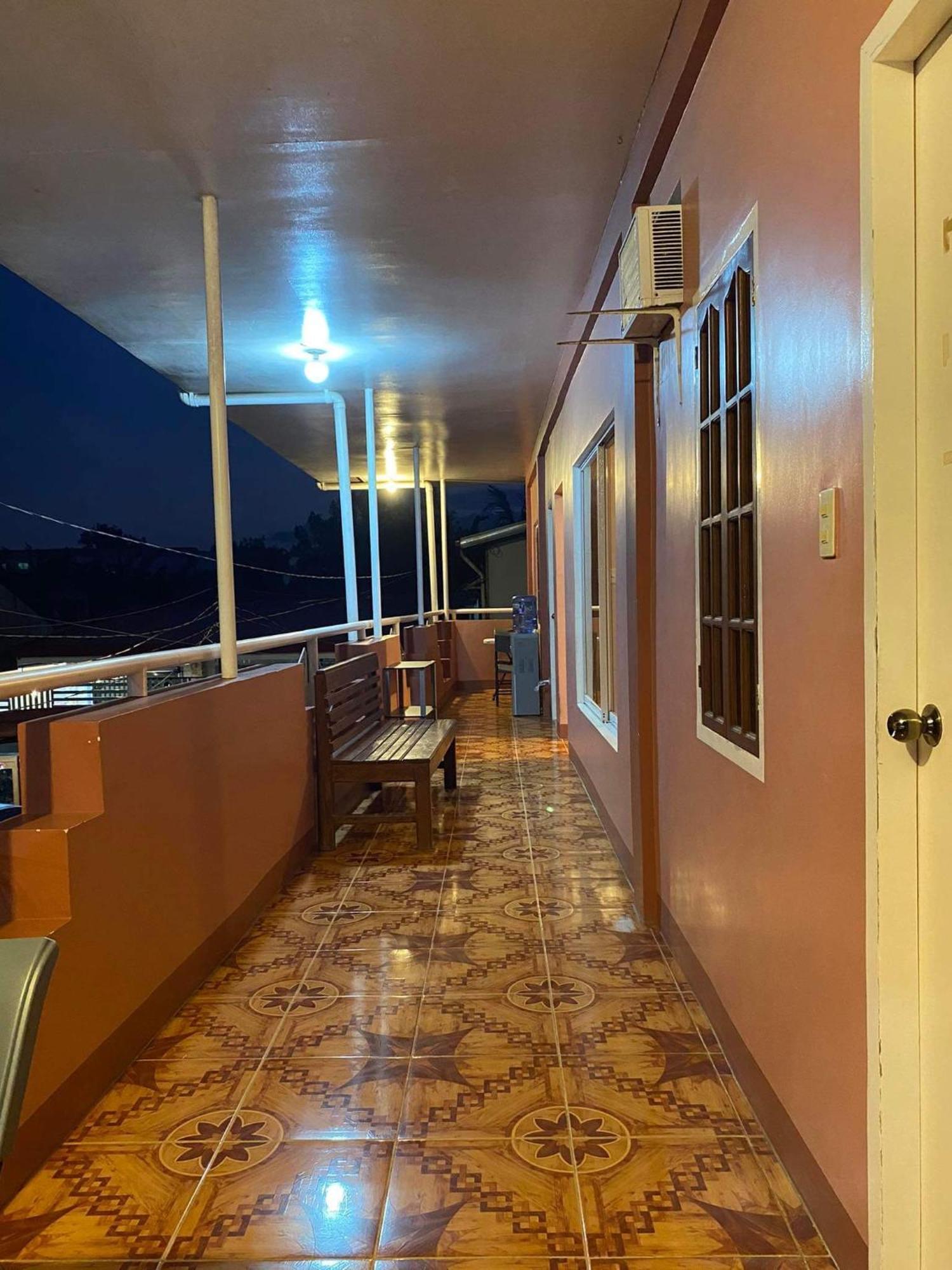 Wilnags Inn Puerto Princesa Near Airport Exterior photo