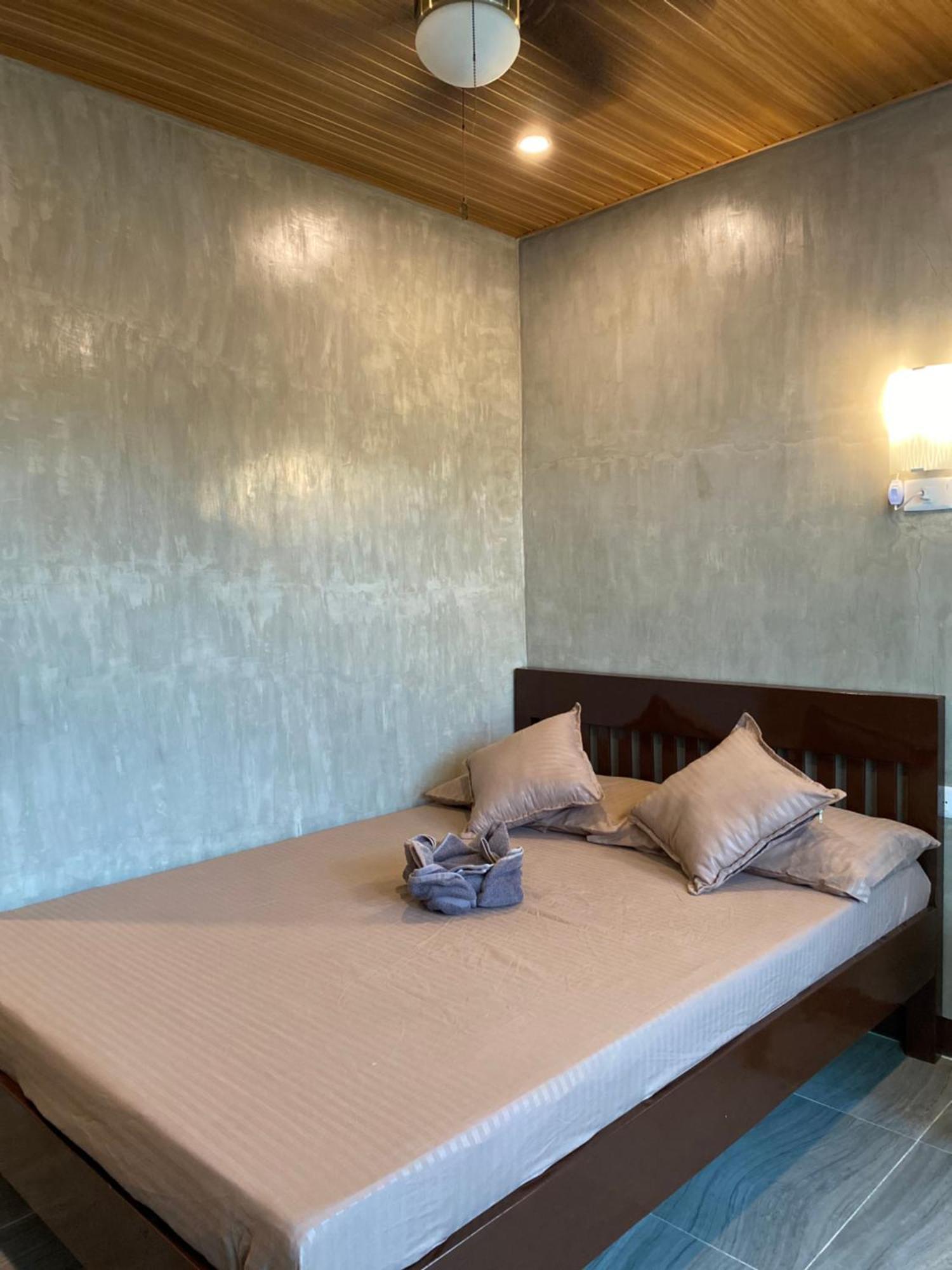 Wilnags Inn Puerto Princesa Near Airport Exterior photo